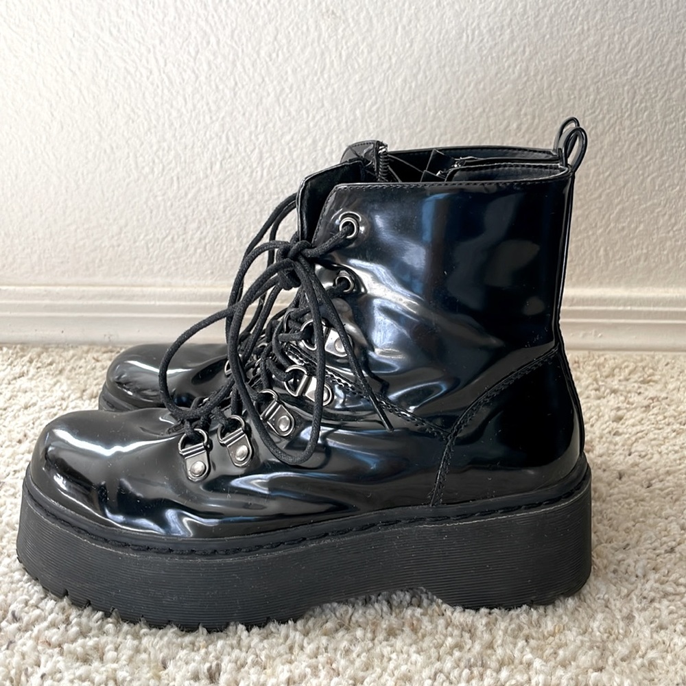 Black Platform Lace-Up Boots - Picture 3 of 7